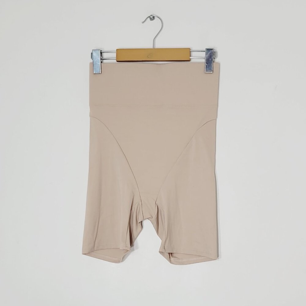 Hanes Women's Beige Cotton Blend High-Waist Shapewear Push-Up Bike Short Medium